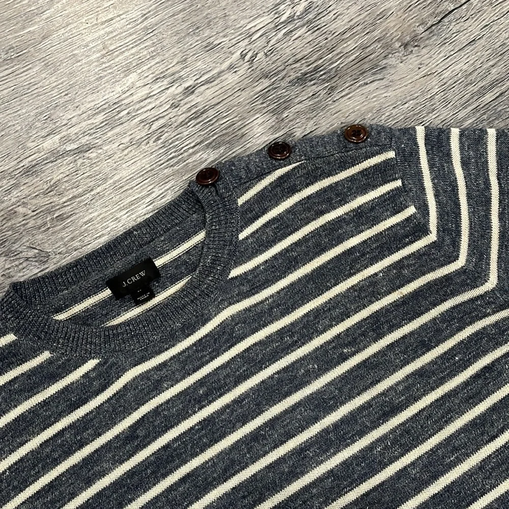 J. Crew Men's blue and White Striped Crewneck Sweater